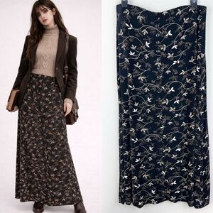 Vintage Y2K Dark Floral Maxi Skirt Medium Black Fairy Grunge Romantic Academia